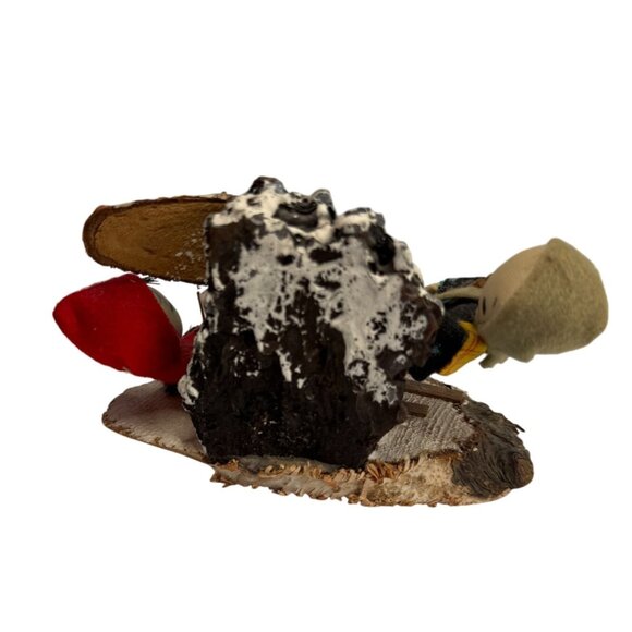 Vintage Japanese Ski Diorama Figurine Mt Zao Handmade Felt Wood Skiers Souvenir - Picture 3 of 7